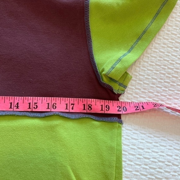 Daydreamer Size XL Patch Shrunken Tee Cropped T- Shirt NWT - Picture 12 of 13